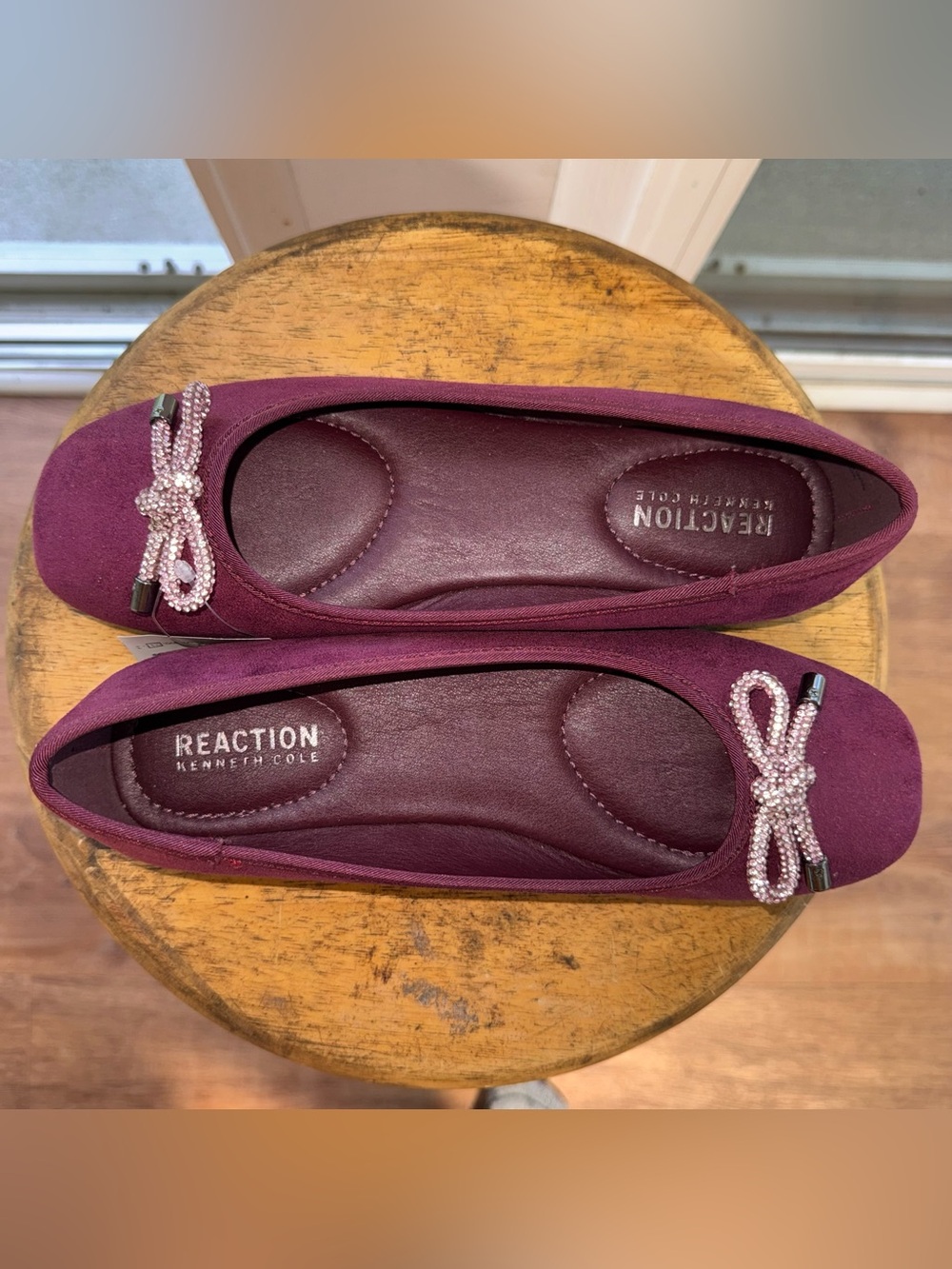 Kenneth Cole Reaction Elstree Jewel Ballet Flats Women 7 Burgundy Rhinestone NWT - Picture 11 of 16